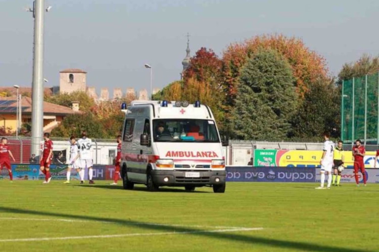 Malore in campo a Gorle: Gaetano Russo, di Stezzano, salvato da una farmacista (con il defibrillatore)