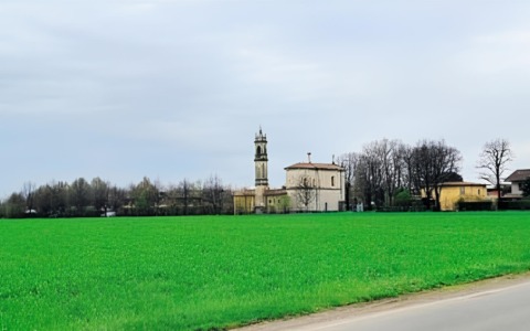 Il “caso Bailino” divide politica e cittadini di Levate: «Così cade l’ultima tutela del Santuario»