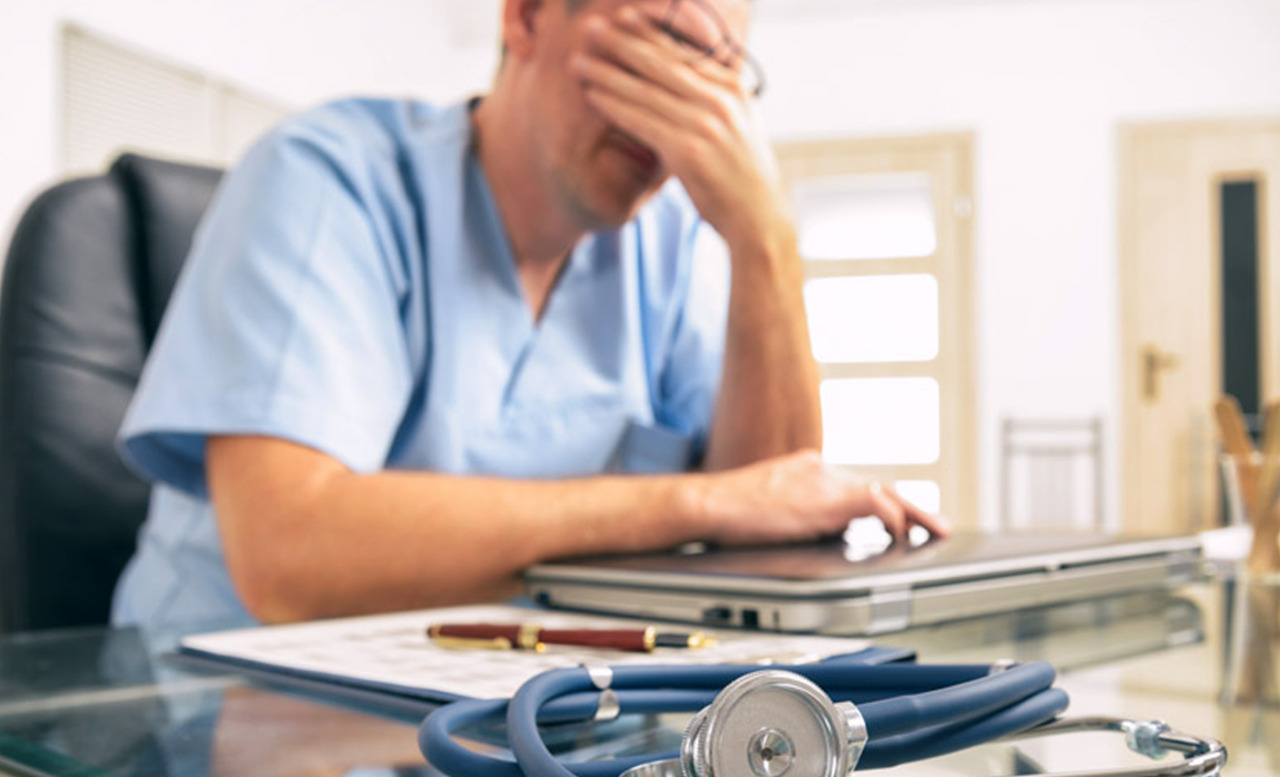 Nuovo blackout per il sistema sanitario informatico di Regione: «Sommersi da segnalazioni di medici esasperati»