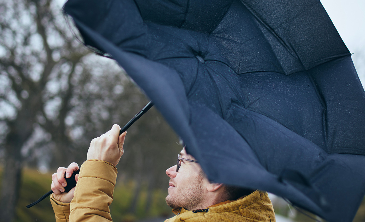 Allerta gialla metereologica anche in Bergamasca: forti raffiche di vento in arrivo