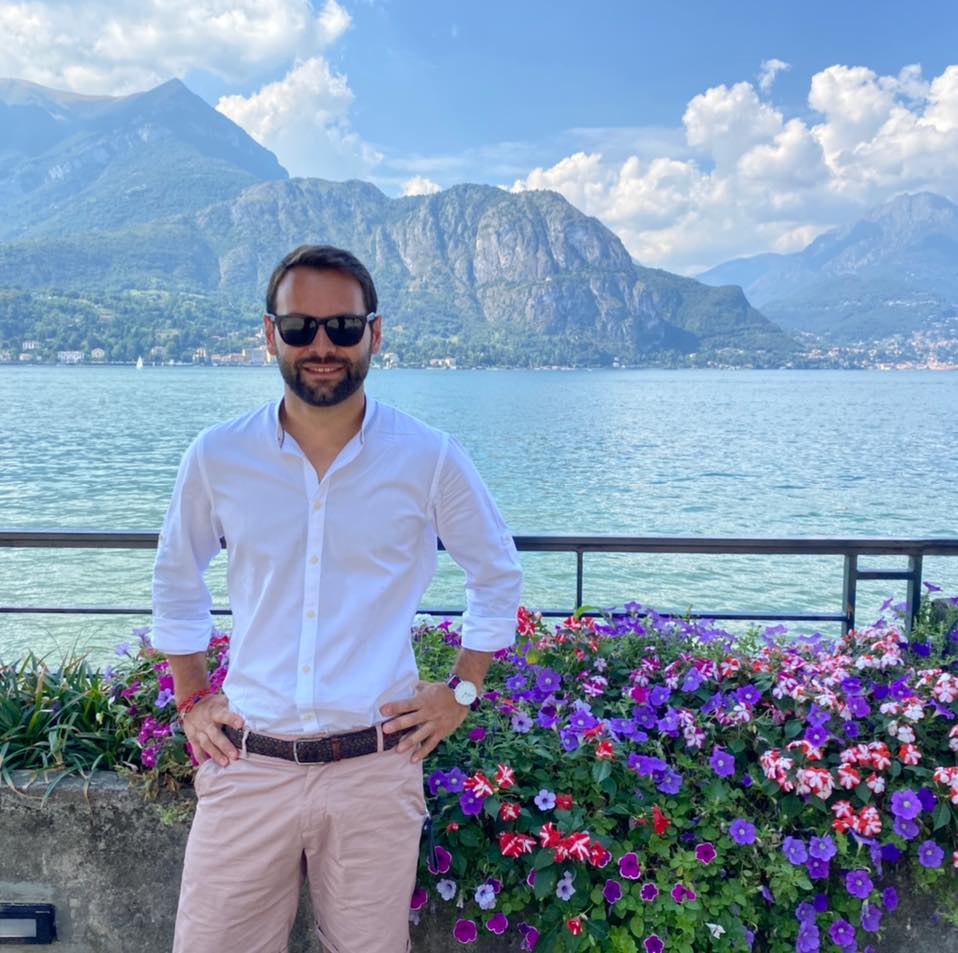 Viveva da tempo a Parigi Flavio Leoni, il 34enne ucciso da un automobilista ubriaco a Treviglio