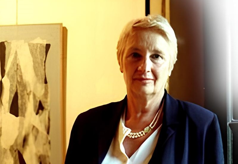 Un “Viaggio nel Tempo” nelle opere dell’artista bergamasca Fausta Dossi, in continua evoluzione