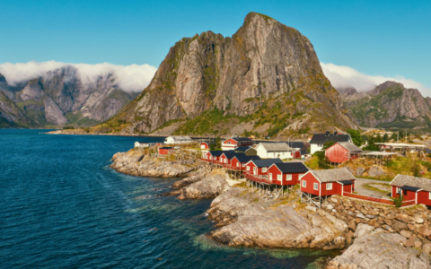 Scoprire la Norvegia in estate: tre mondi, un’unica stagione (per un mosaico d’esperienze)