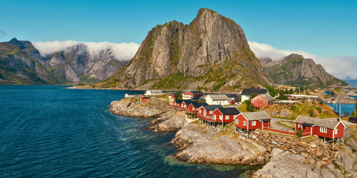 Scoprire la Norvegia in estate: tre mondi, un’unica stagione (per un mosaico d’esperienze)