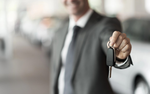 Costi certi e servizi inclusi: il noleggio a lungo termine entra nelle scelte di molti automobilisti