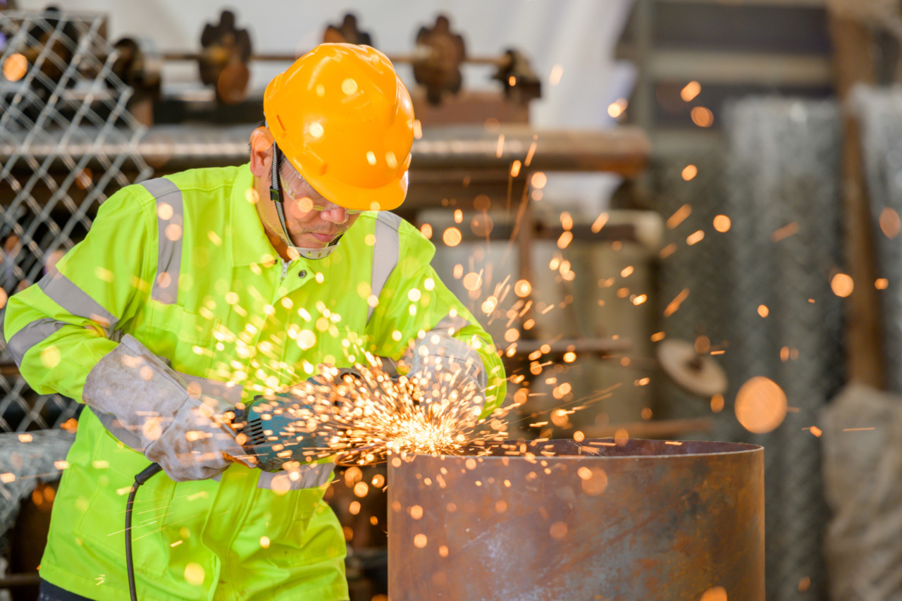 Settore metalmeccanico, crisi per oltre 7 mila lavoratori: preoccupa il costo dell’energia