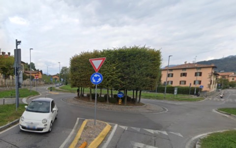 Lavori per l’acquedotto di Algua in via Valverde a Bergamo: dal 7 al 17 aprile cambia la viabilità