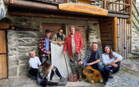 Torna il reality “La Montagna degli Sconosciuti”: casting a Clusone sabato 2 maggio