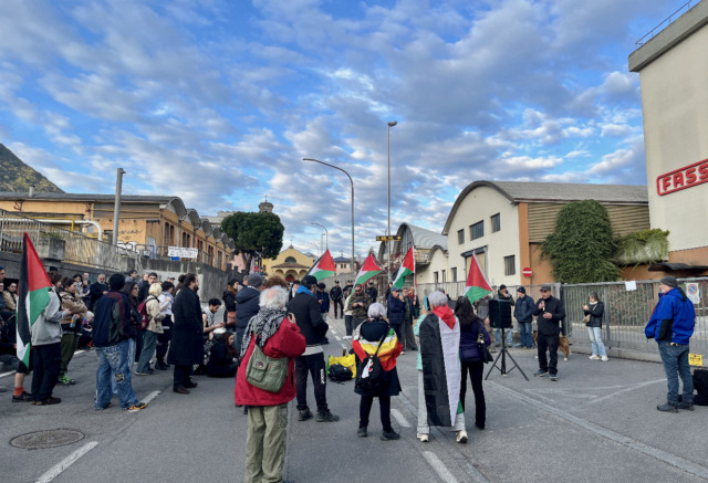 Sindacati di base rispondono alle Acli di Albino: «Noi non siamo contro lavoratori e lavoratrici della Fassi»