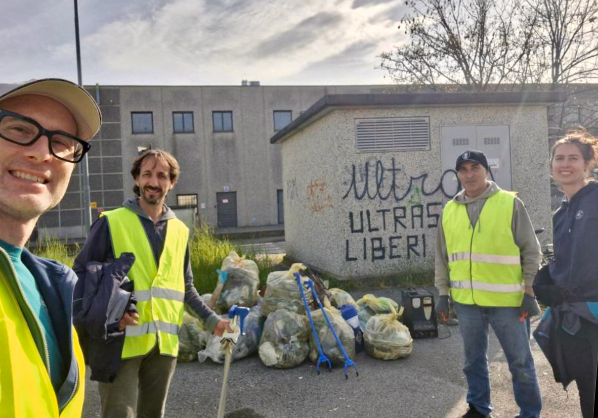 Volontari e telecamere per combattere l’abbandono di rifiuti in giro per Stezzano
