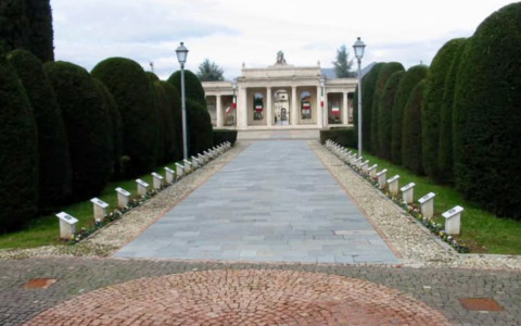 Il cimitero comunale di Seriate si rinnova: diventerà più accessibile e più… verde