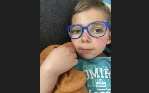 Curno piange Simone, morto nel sonno a 8 anni