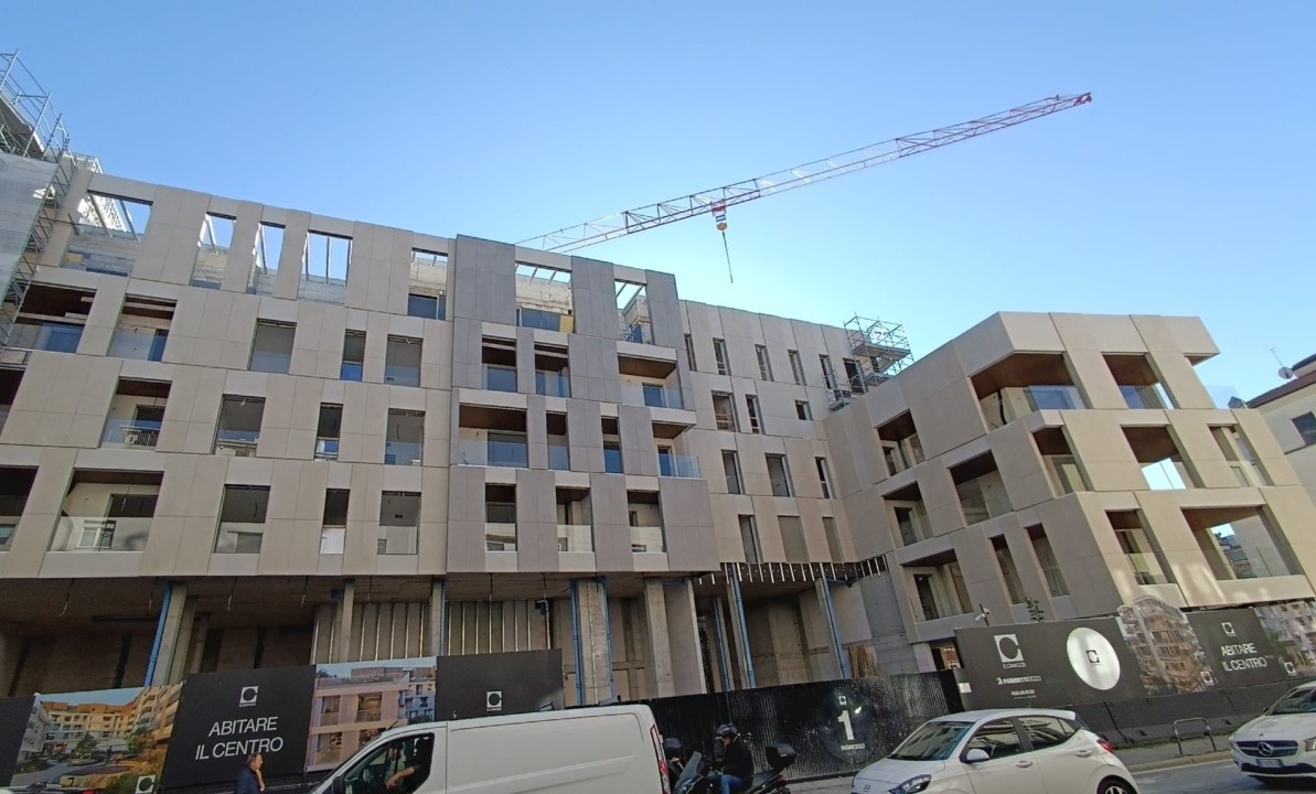 La nuova “piazza pedonale” all’interno del complesso Il Camozzi si chiamerà Largo delle Rogge