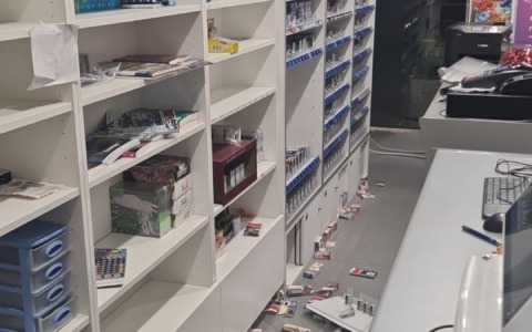 Nuova spaccata a Mozzo nella notte: colpita nuovamente l’edicola tabacchi sulla Briantea