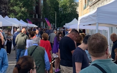 Seriate si colora di primavera: è tempo della tradizionale fiera