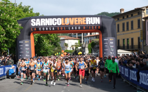 La Sarnico Lovere fa sold out: attesi oltre cinquemila partecipanti alla corsa sul lago d’Iseo