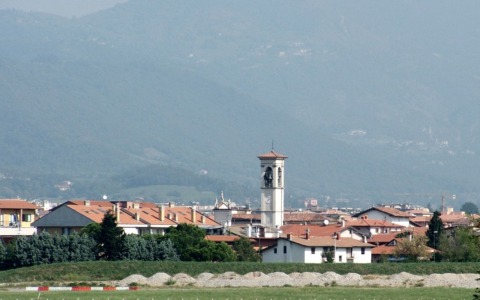 Locazioni turistiche: il Comune di Orio mette il freno, ma gli agenti immobiliari non ci stanno