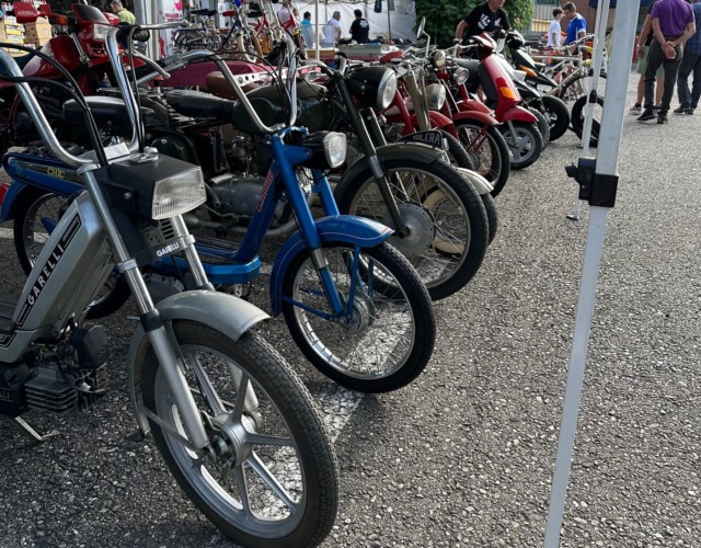 Motori d’epoca, ricambi introvabili e passione vintage: a Chiuduno la prima Mostra Scambio