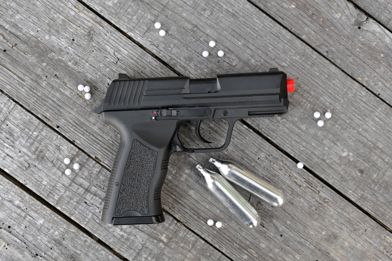 A scuola in Città Alta con un’arma, ma era una pistola da soft air: denunciato ragazzino di 15 anni