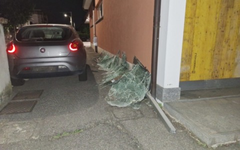 Altro furto a Urgnano: rubate cinque e-bike al concessionario Bresciani. Ladro sperona i carabinieri e fugge