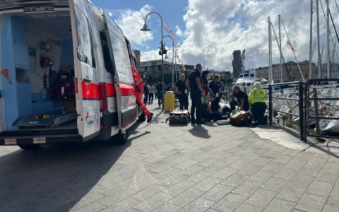 Uomo si sente male all’Adunata di Genova, salvato dagli alpini dell’ospedale da campo Ana di Bergamo