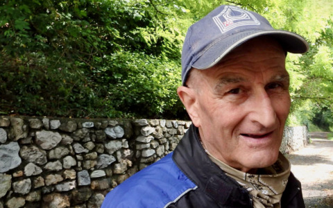 L’omaggio di Albino a Remo Ponti, l’artista delle pietre che se n’è andato un anno fa