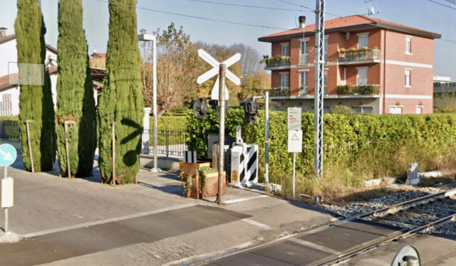 Lavori per il raddoppio ferroviario a Curno, il sottopasso si farà: via Roma è salva