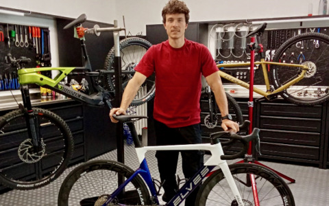 L’ex “Roby Moto” di Albino ha cambiato pelle e adesso è diventato il paradiso delle biciclette