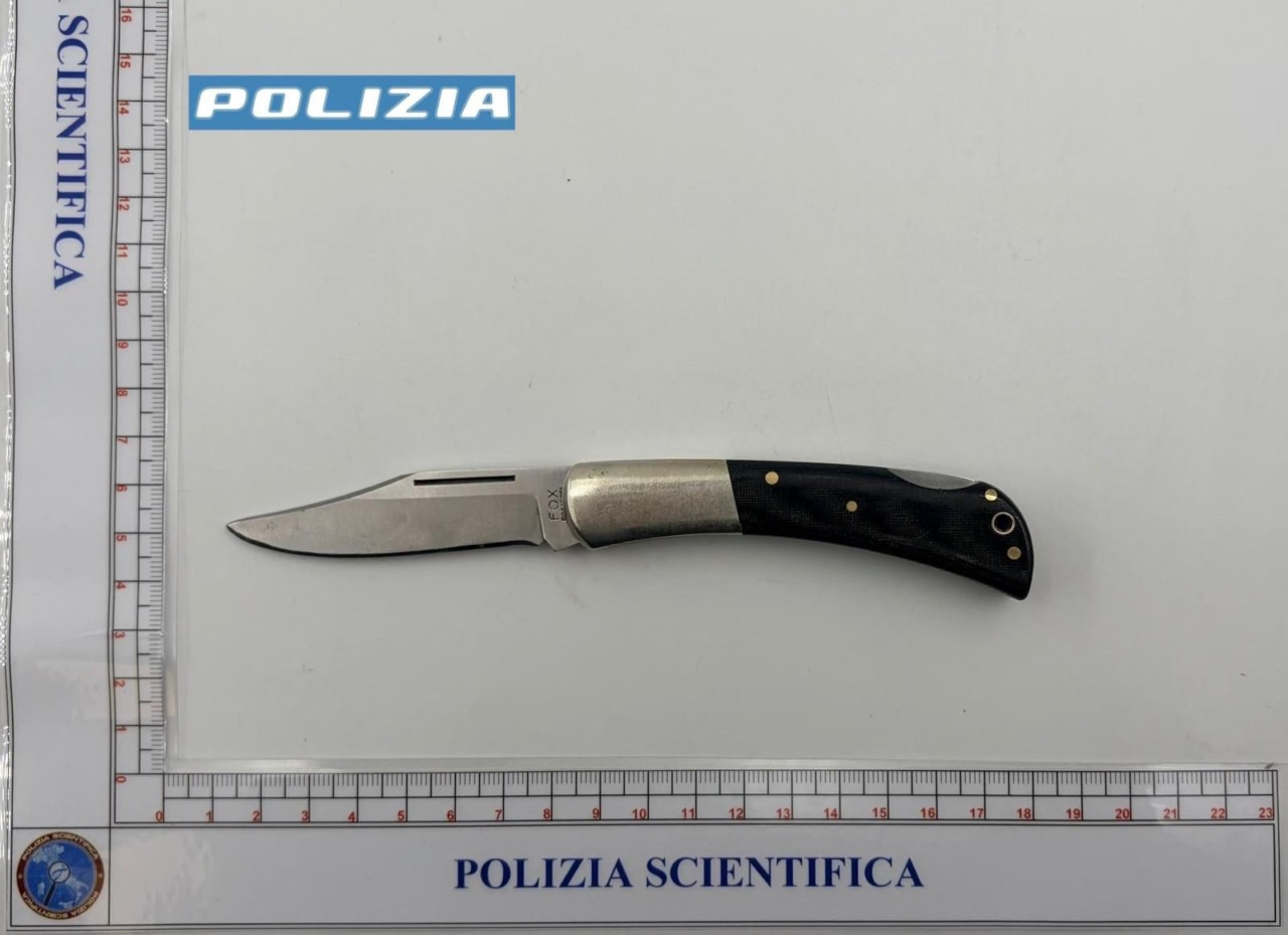 Controlli prima di Atalanta-Genoa, tifoso ligure trovato in possesso di un coltello a serramanico