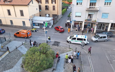 Tragico schianto in via Rosa a Bergamo, morto un giovane di 26 anni in moto