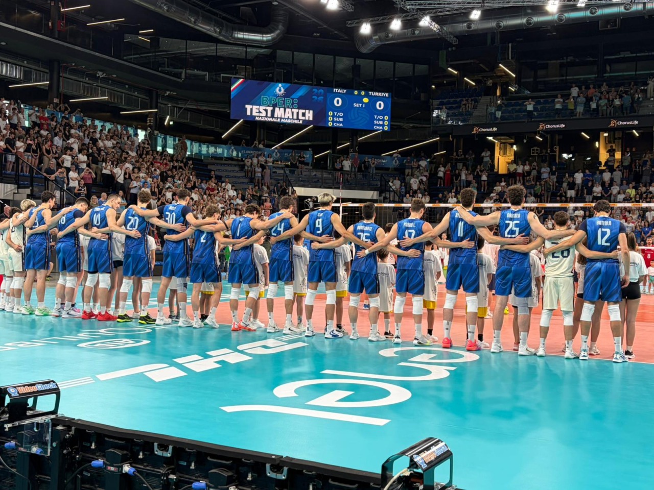 L’Italvolley maschile protagonista alla ChorusLife Arena, ko (3-0) con la Turchia davanti a oltre tremila persone