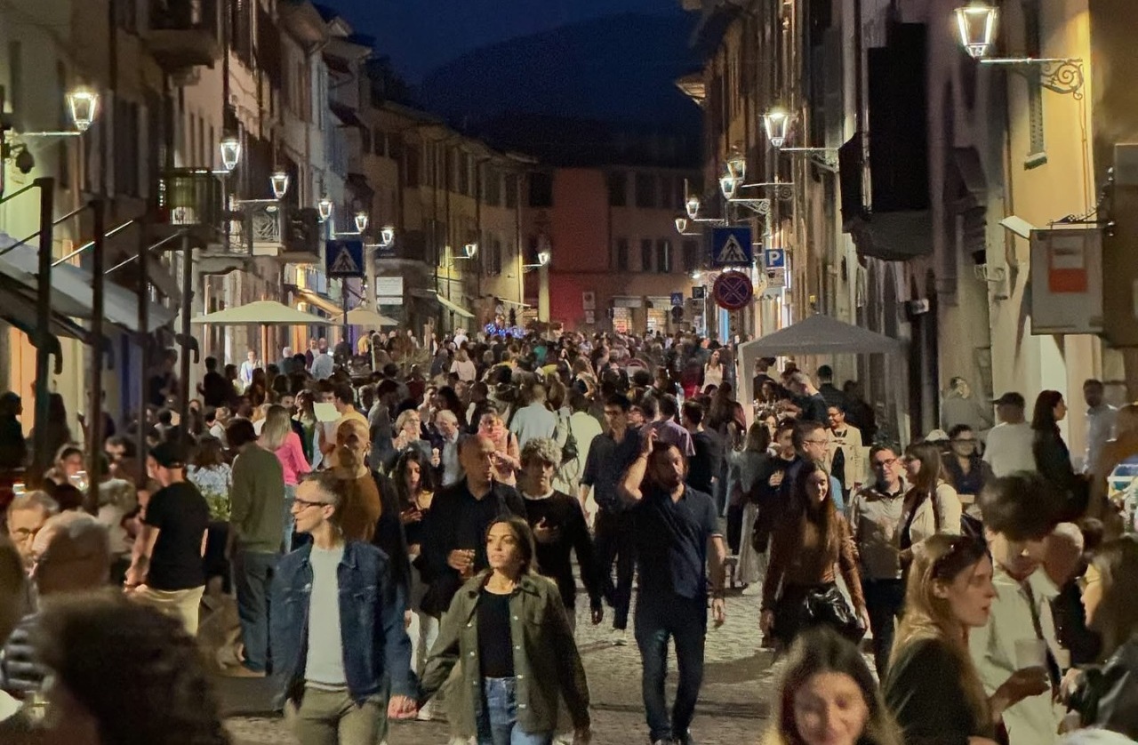 Arriva la bella stagione, arriva la Notte Bianca di Borgo Santa Caterina: eventi e auto d’epoca