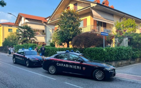 È scossa ma sta bene la 23enne aggredita in casa sua a Ponteranica: le parole dell’aggressore e il grazie ai vicini