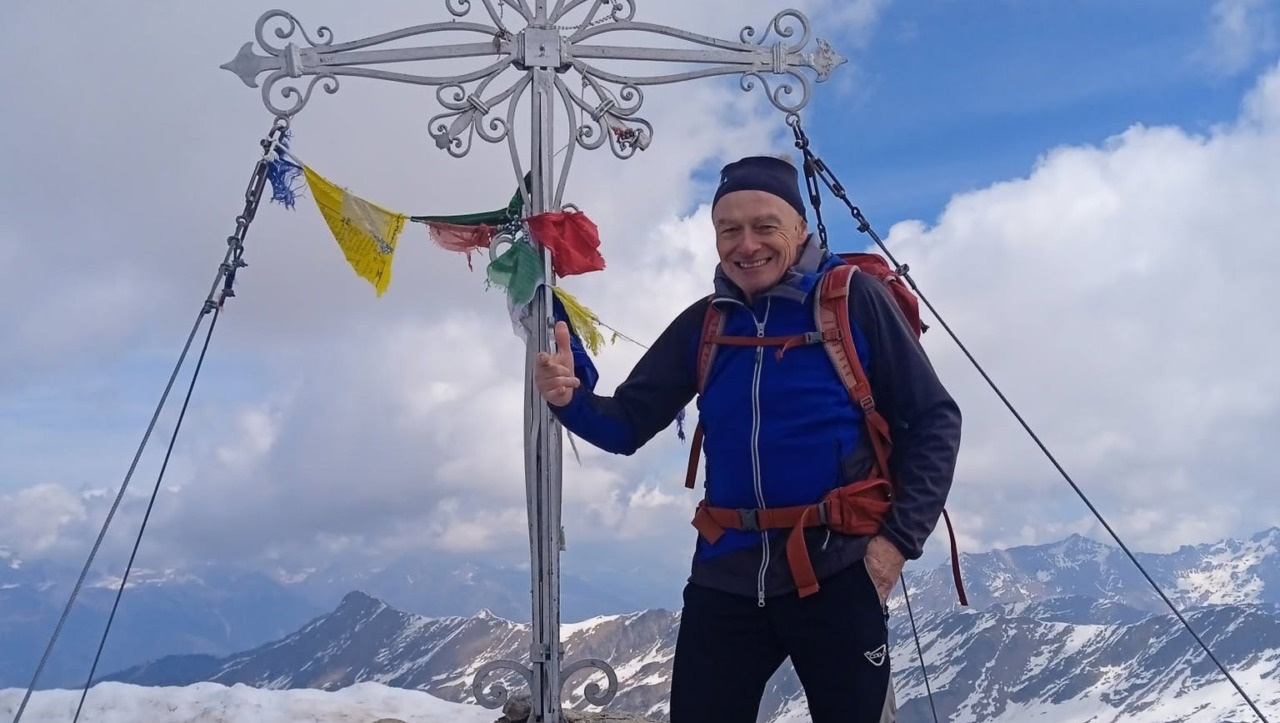 Angelo Natali, escursionista di 74 anni di Curno morto sulla Presolana: la montagna la sua grande passione