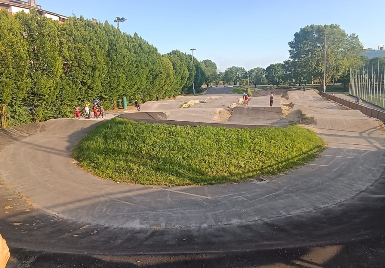 Dopo 4 anni, il Bmx Race torna a Bergamo: sabato 6 giugno l’open day a Loreto