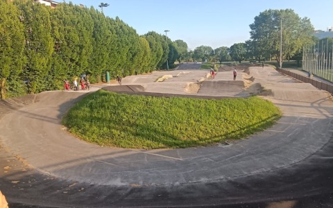 Dopo 4 anni, il Bmx Race torna a Bergamo: sabato 6 giugno l’open day a Loreto