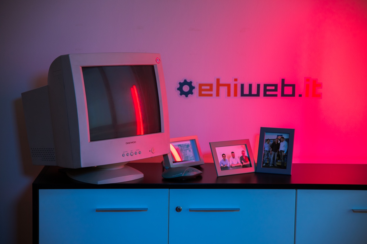 Recensioni e fiducia digitale: il caso Ehiweb e la reputazione online