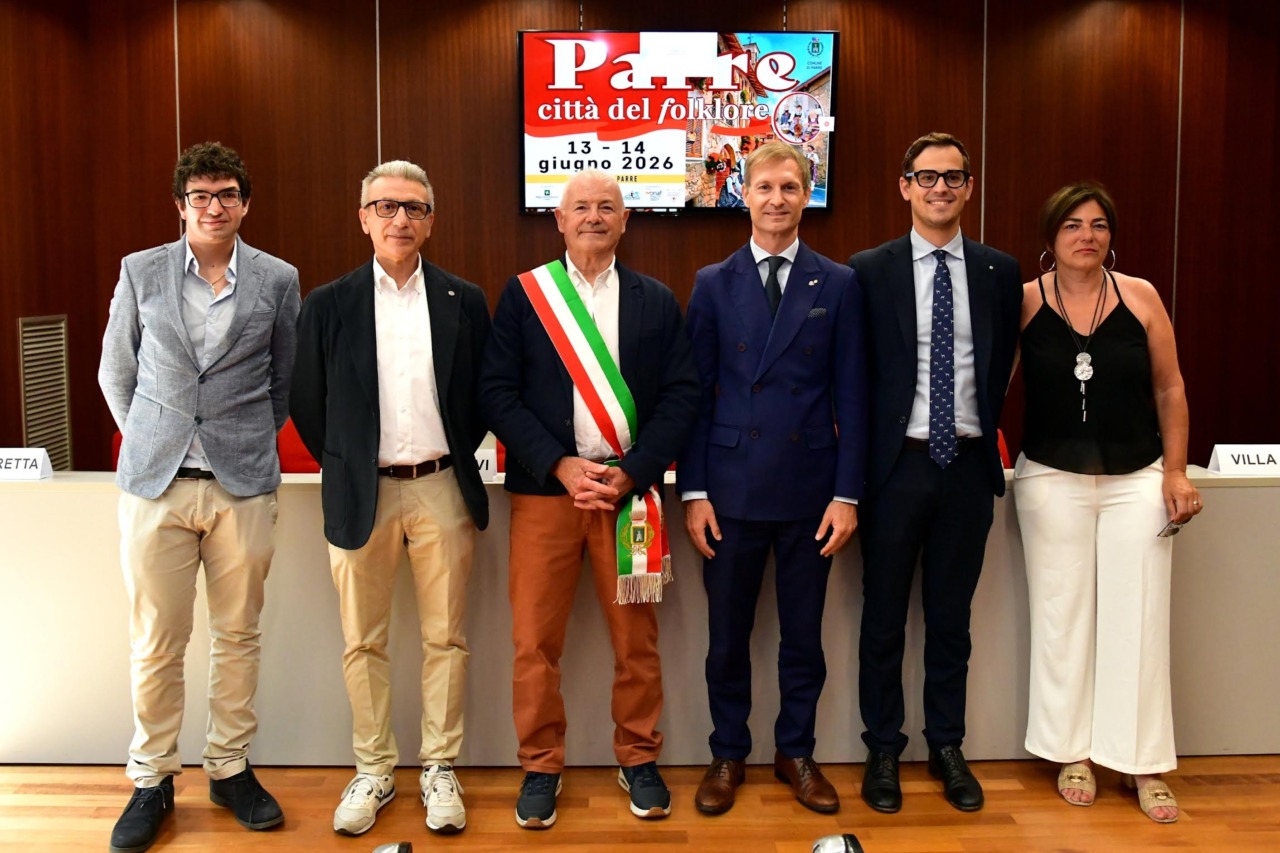 Celebrando le proprie radici: Parre è la prima “Città del Folklore” del Nord Italia, la festa del weekend