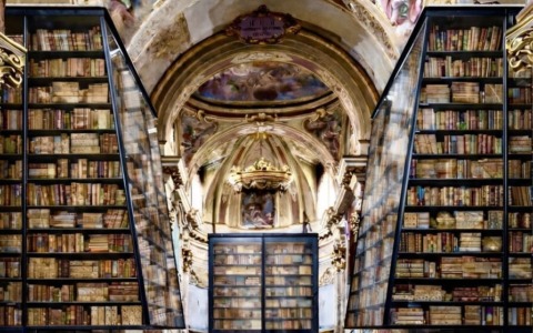 Via libera al recupero della ex chiesa di San Michele all’Arco: nuova vita accanto alla Biblioteca Angelo Mai