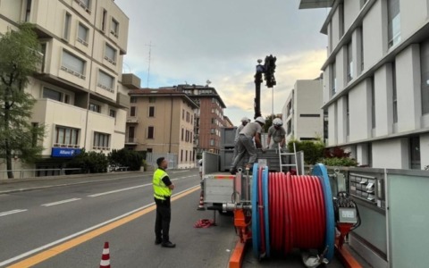 Blackout nel centro di Bergamo, duemila utenze senza corrente