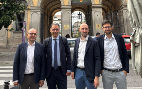 Gli esponenti del Pd dal prefetto per parlare di sicurezza, il centrodestra replica: «Meglio tardi che mai»