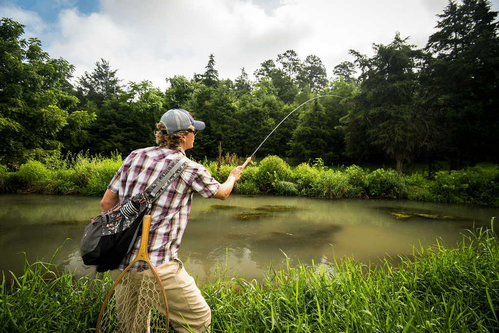 A Branzi una giornata tra natura e tradizione giapponese: i giovani scoprono la pesca Tenkara