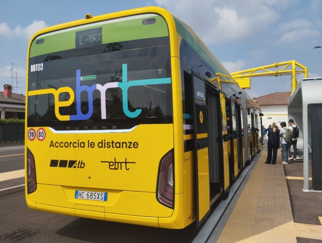 La e-Brt scorrerà liscia. Ma tra le polemiche e le automobili ferme in coda…