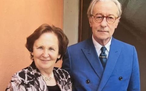 Si è spenta a 88 anni Enoe Bonfanti, moglie di Vittorio Feltri: il loro amore sbocciato a Bergamo