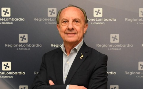 Intelligenza artificiale: Governare la rivoluzione, non subirla