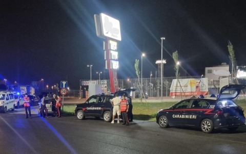 Maxi controlli tra Osio Sotto e Osio Sopra: un arresto e dieci giovani segnalati