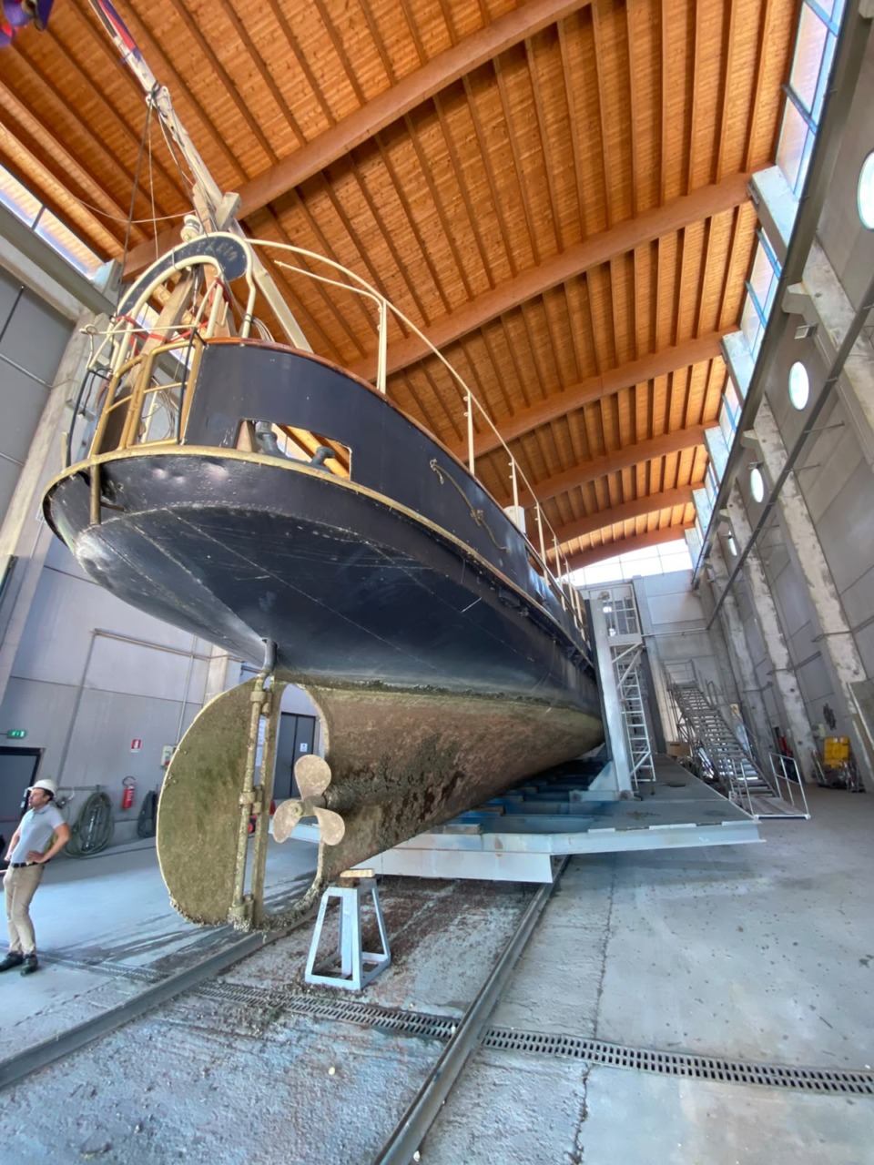 La Capitanio riparte dal suo scafo: al via il restauro della storica motonave del Lago d’Iseo