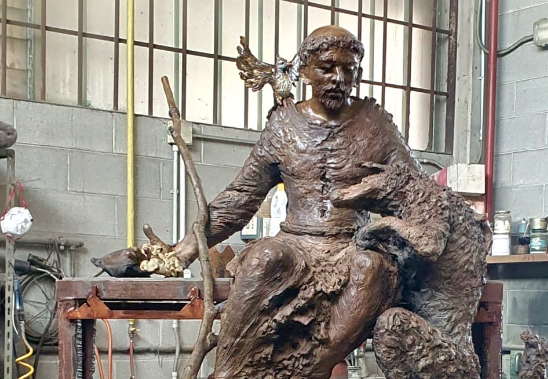 Il San Francesco dell’artista Ugo Riva di Treviolo all’eremo delle Celle di Cortona