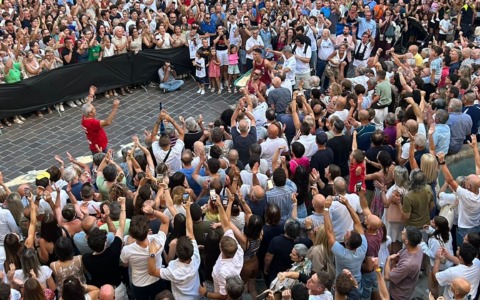 Corsa delle Uova a Gandino, la vittoria va al raccoglitore Mirko Nicoli