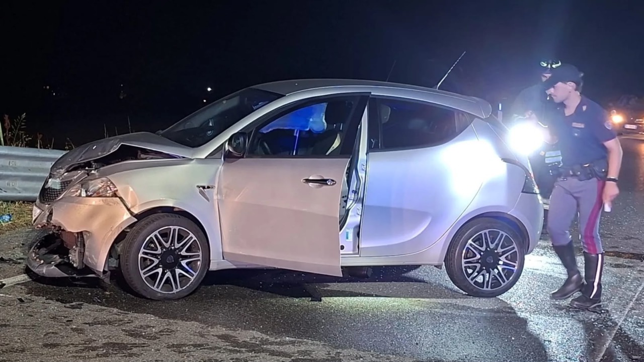 Incidente fra tre auto lungo la tangenziale ovest di Caravaggio: cinque feriti, grave una ventenne